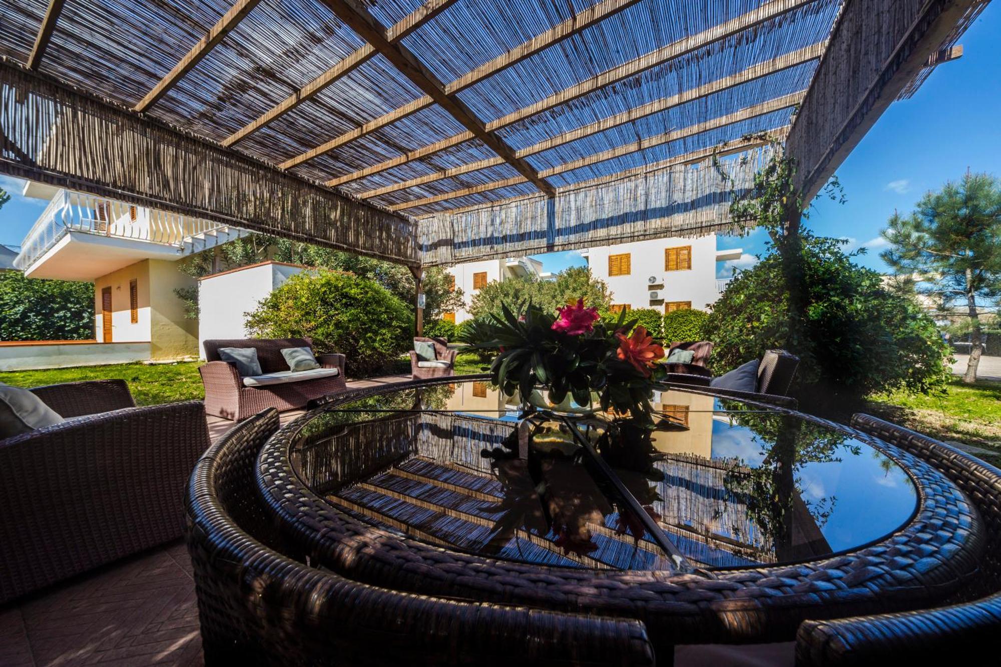 Giallomare Aparthotel Marzamemi Exterior photo